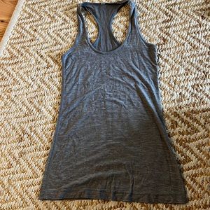 Lululemon grey tank Size 4